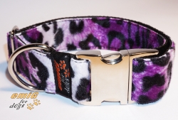 Fellhalsband leopard purple