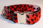 Fellhalsband leopard red